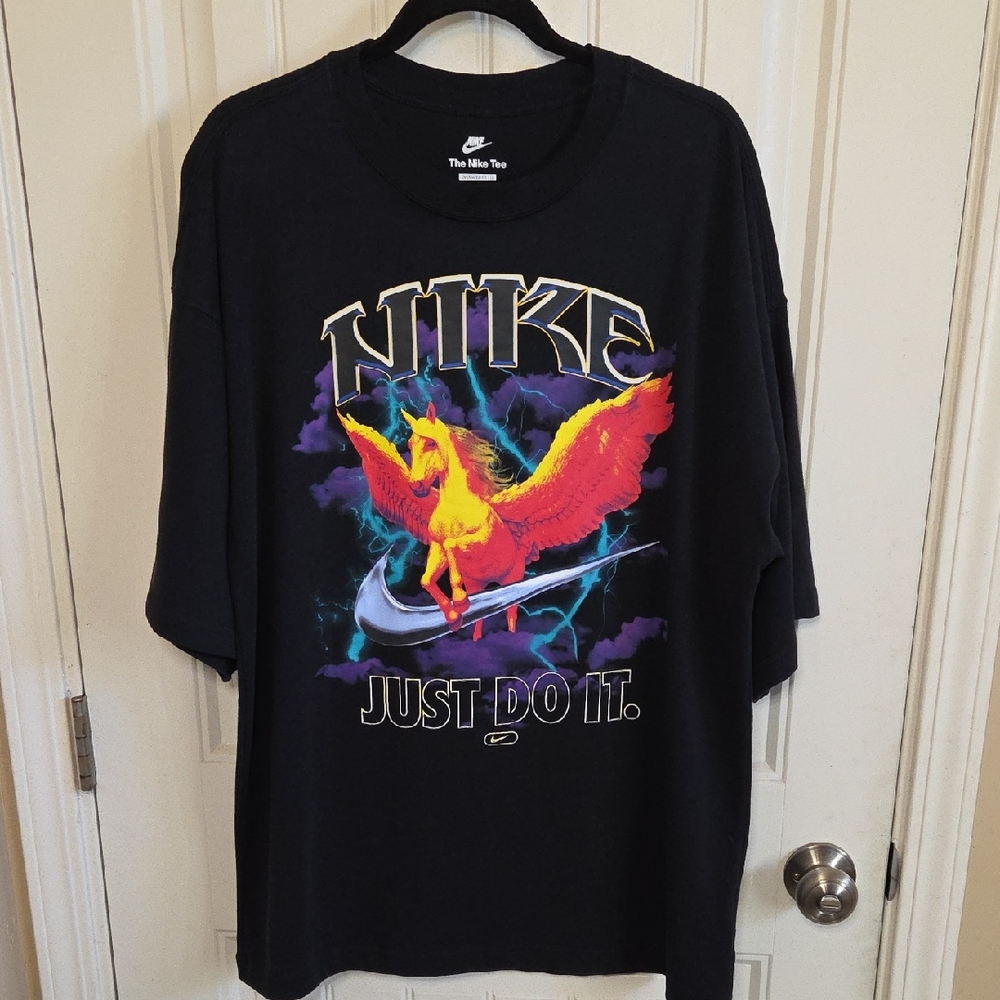 Nike Pegasus Just Do It Black Oversize Fit Tshirt - Picture 2 of 5